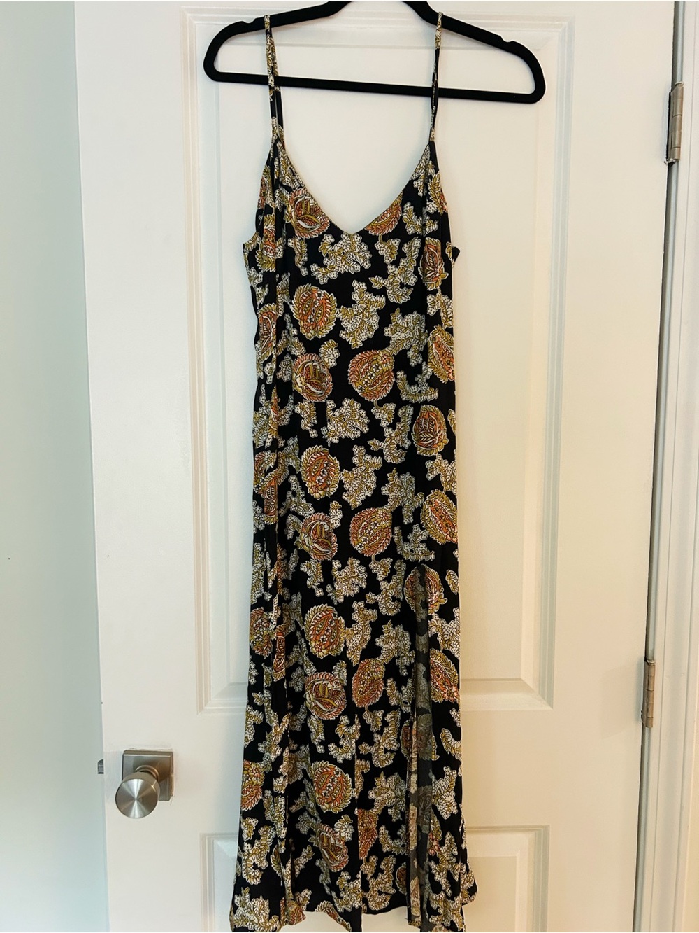 Reformation Crimini Slip Dress with Front Slit | Black Paisley | Size 4
